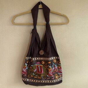NWOT embroidered tapestry tote bag with small mirrors